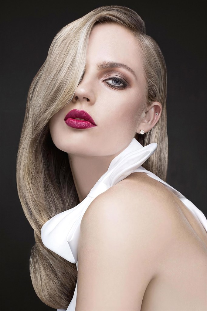 Luxury Blonde: The Global Allure of Exquisite Tones and Masterful Artistry