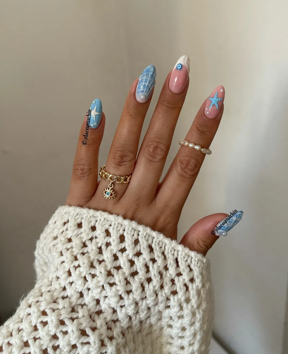 Blue sea motifs with plaid accent
